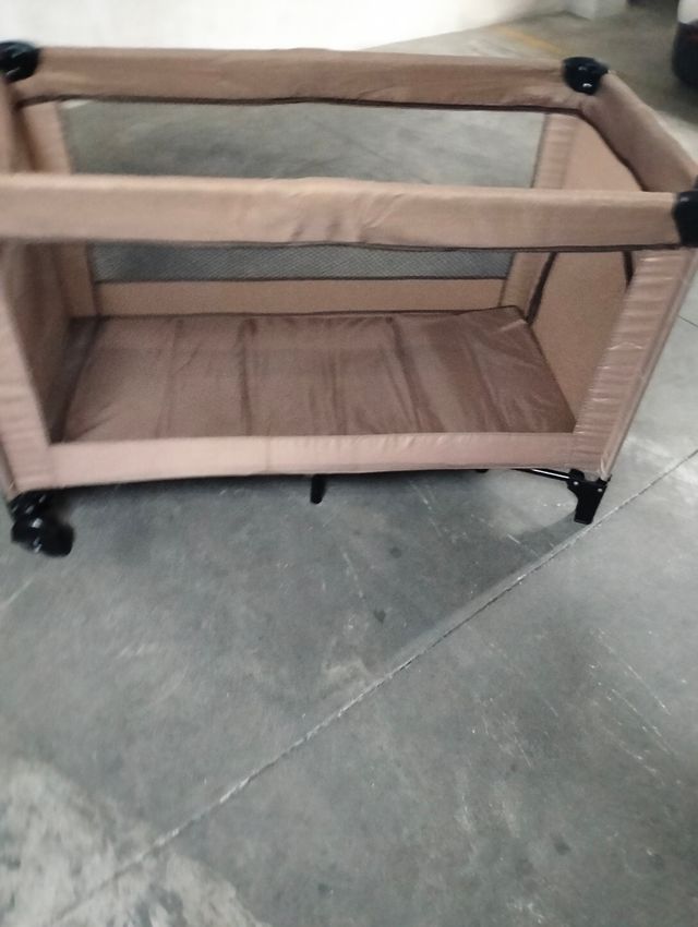 Cuna de viaje nueva