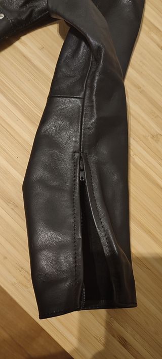 Chaqueta torera piel