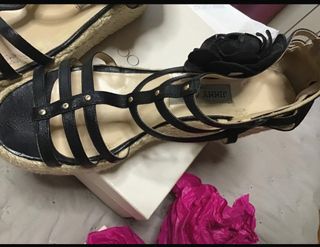 cuñas de Jimmy choo