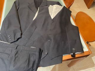 Ropa de Hombre.  traje 