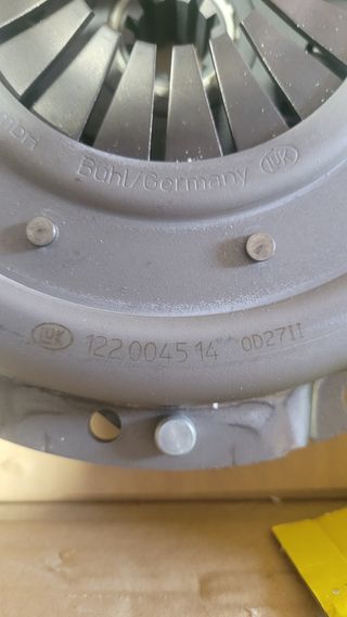Kit de embrague Mercedes W123 300D 