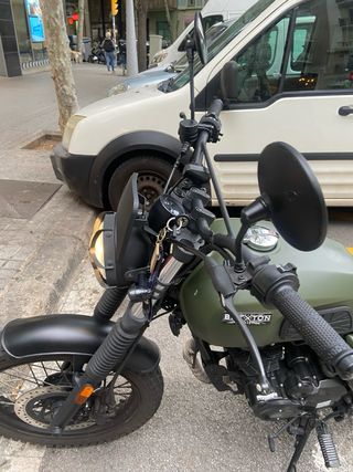 moto 125 brixton brx Felsberg