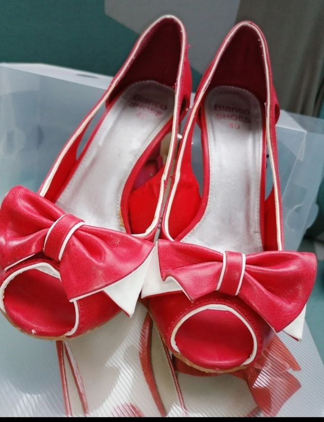 Zapato salón rojos estilo 50's (Blanco) marca