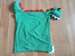 Toalla dinosaurio niño