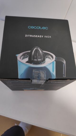 Exprimidor CECOTEC ZitrusEasy Inox