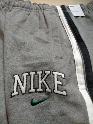 Pantaloni sportivi Nike grigio
