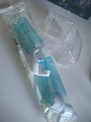 Bebedero comedero pajaro