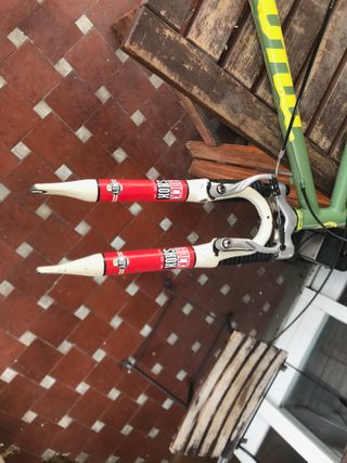 Cuadra Kona Lavadome con Rockshox Indy XC