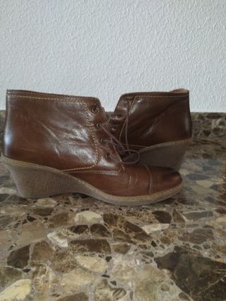 Botines con tacón 