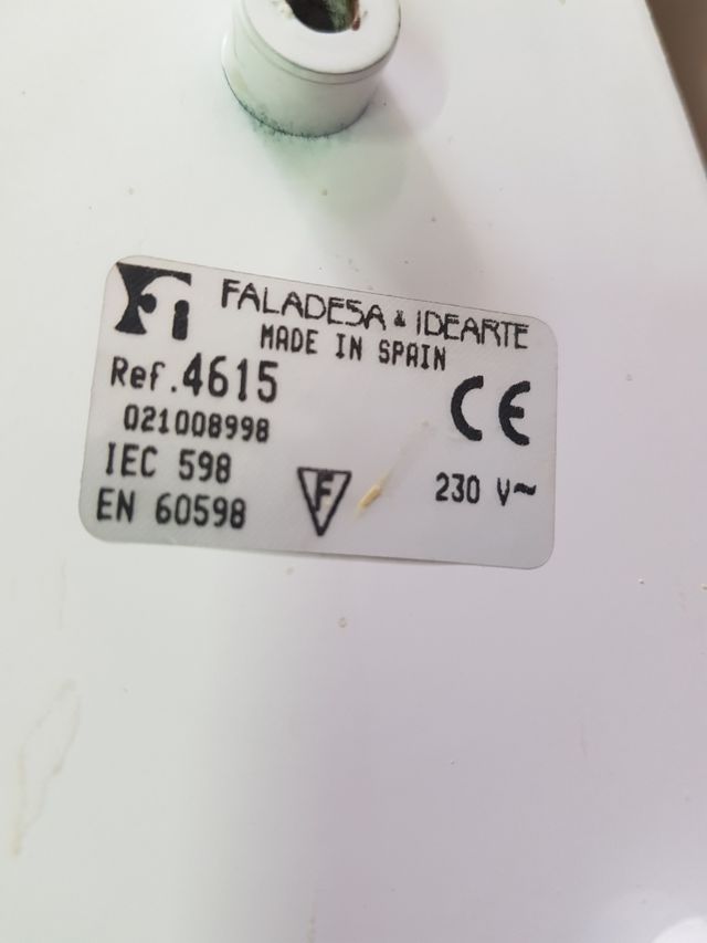 Apliques de luz de pared