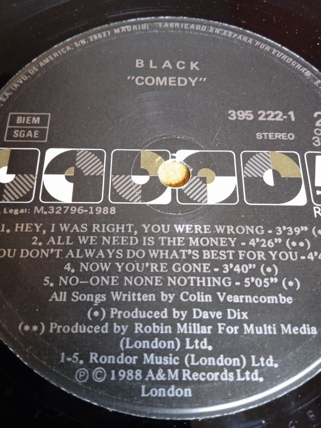 Black comedy +mini single