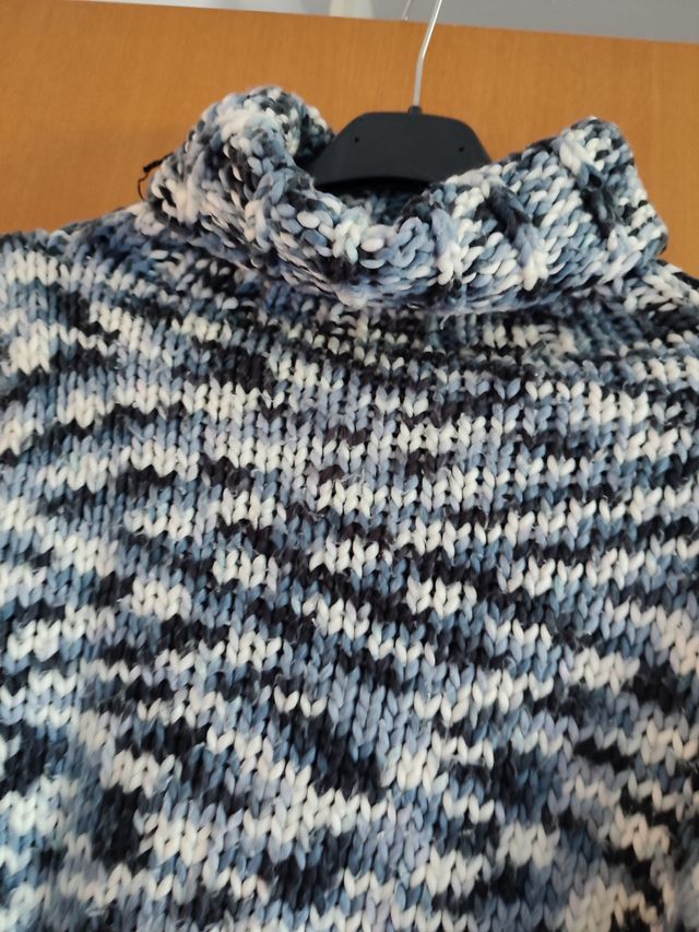 Maglione a collo alto