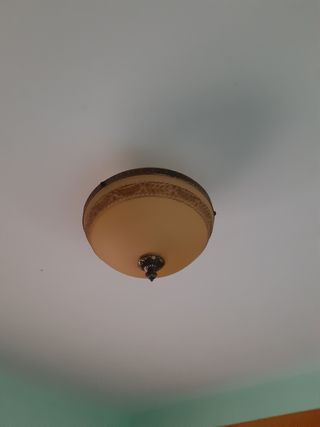 Lampara  de techo.