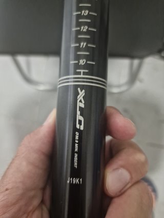 Tija XLC con suspensión