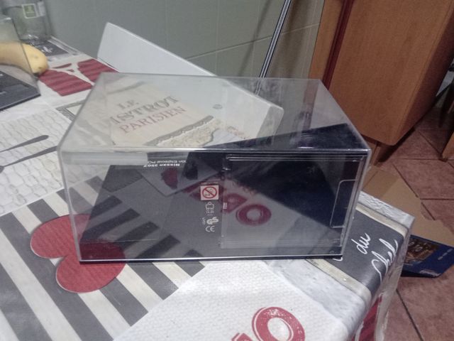 Caja espositora coche carrera