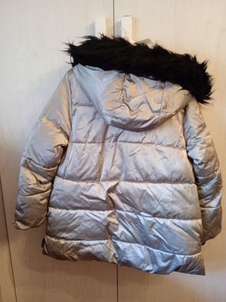 Plumifero niña de Zara talla 9 gris