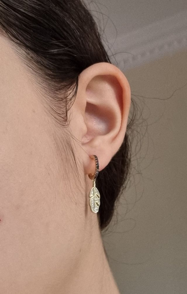 Pendientes de aro con circonitas