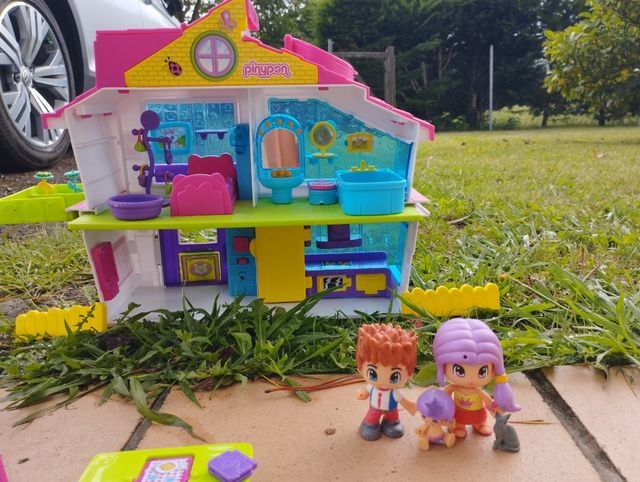 Casa de pinypon. Funciona la luz y el sonido