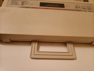 Máquina de escribir eléctrica AEG Olympia