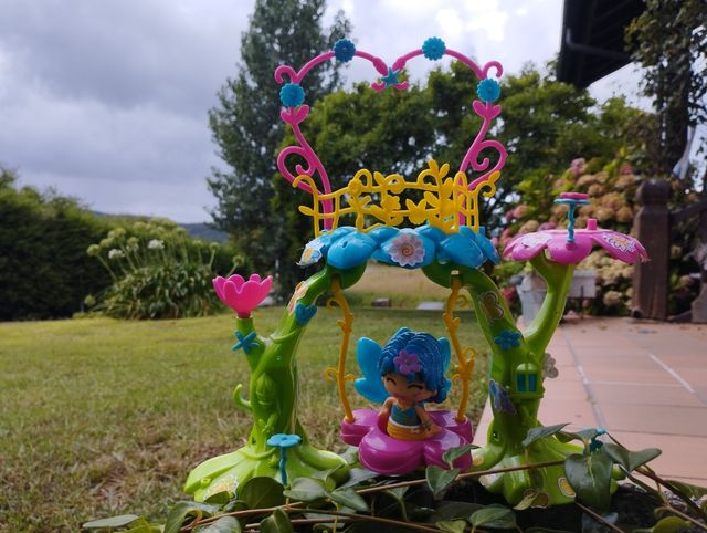 Pinyon, arbol de las hadas de pin y pon