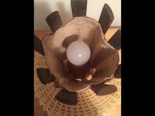 Pantalla de pie de mesa. Sudeste asiático. 