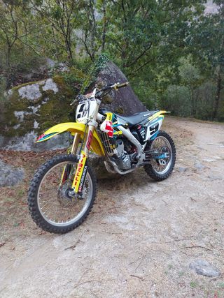 suzuki rmz