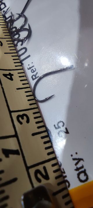 ANZUELOS X10 Nº9 MUSTAD MODELO KEIRYU CARBONO.