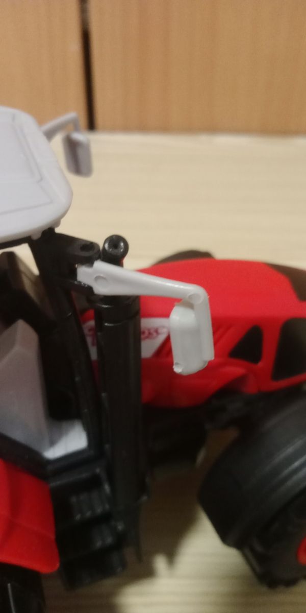 Tractor agrícola accionado