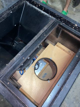 CAJON ALTAVOCES 10” y 8”