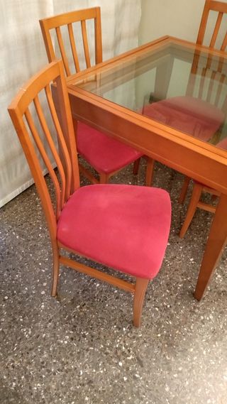 Mesa y silla terraza madera