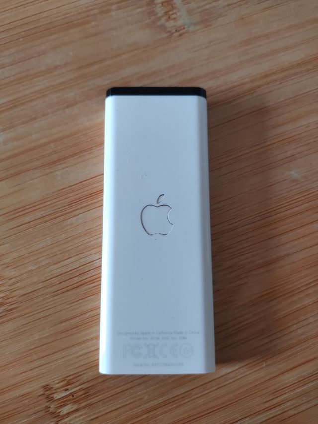 Mando a distancia original para Mac (A1156)