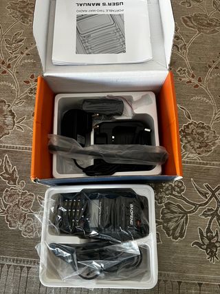 Emisora radio Baofeng acuática