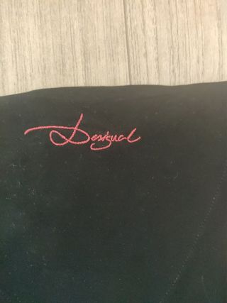Camiseta marca Desigual