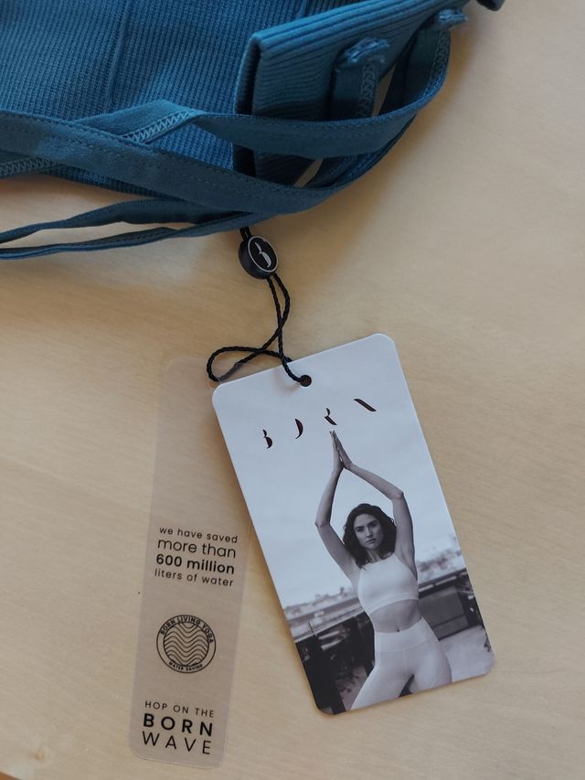 NUEVO top deportivo talla M