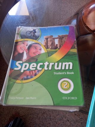 Libro 2° ESO inglés SPECTRUM