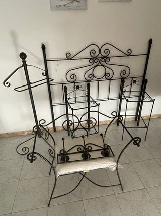 Conjunto de dormitorio en forja en diseño