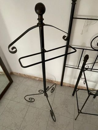 Conjunto de dormitorio en forja en diseño