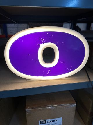 Letra O lampara antigua