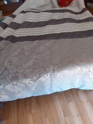 Edredon/ colcha cama 105 cm