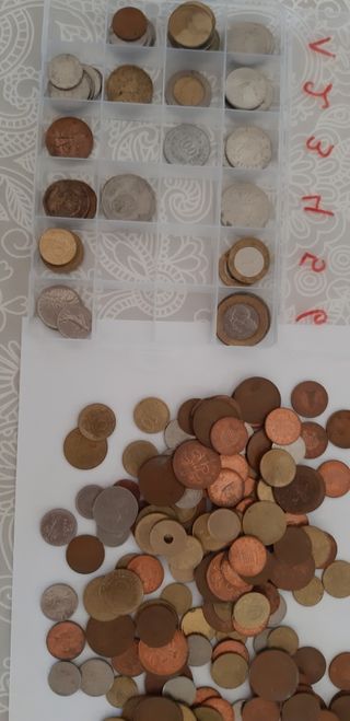 lote de monedas antiguas más de 200