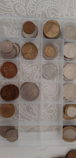 lote de monedas antiguas más de 200