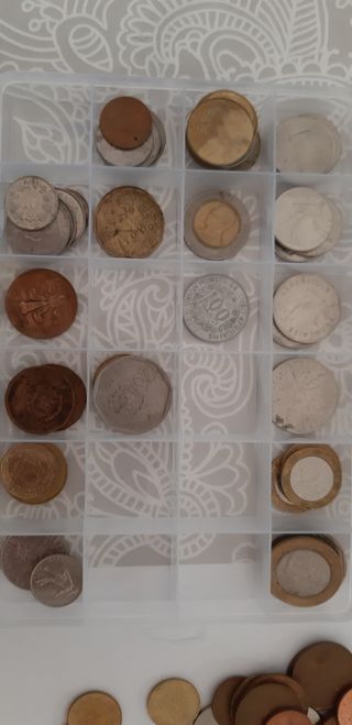 lote de monedas antiguas más de 200