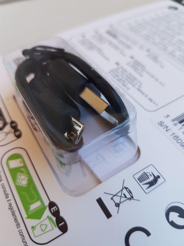 POWER BANK BATERÍA PORTÁTIL 2600 mAh