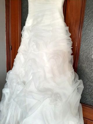 Vestido novia tipo princesa
