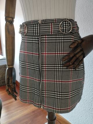 Falda Bershka 