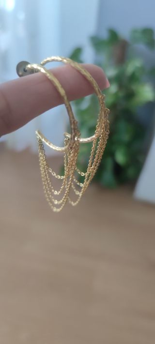 Pendientes acus