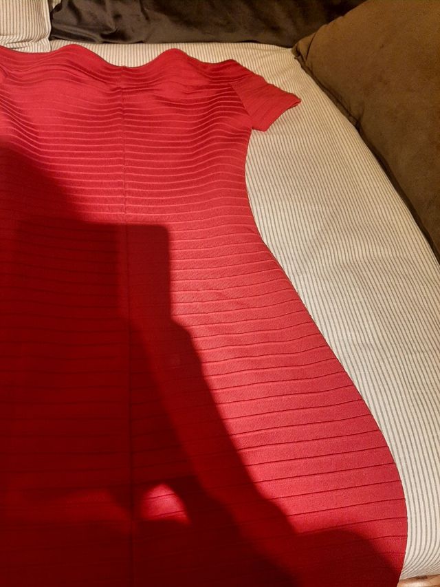 Vestido rojo, corto y ajustado