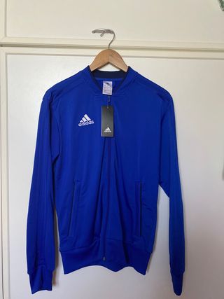 Chaqueta Adidas.