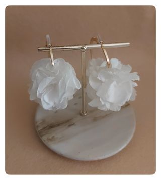 Pendientes Hortensia blanca