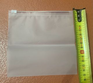 Set lotto 16 bustine trasparenti con zip mai usate